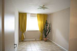 Haus im Haus“ , 4,5 R.-Whg., Terrasse, EBK, Garage mögl., naturnahe Lage, Grenze Essen/ Mülheim – Die vollständige Adresse der Immobilie erhältst du vom Anbieter., 45145 Frohnhausen, Essen – Vorschaubild 10