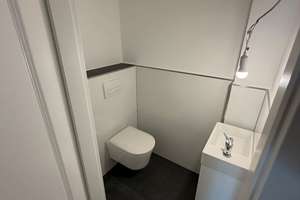 Erstbezug nach hochwertiger Renovierung in Düsseldorf: 3-Zi.-Wohnung mit Terrasse & En-Suite-Bad – 40479 Pempelfort, Düsseldorf – Vorschaubild 7