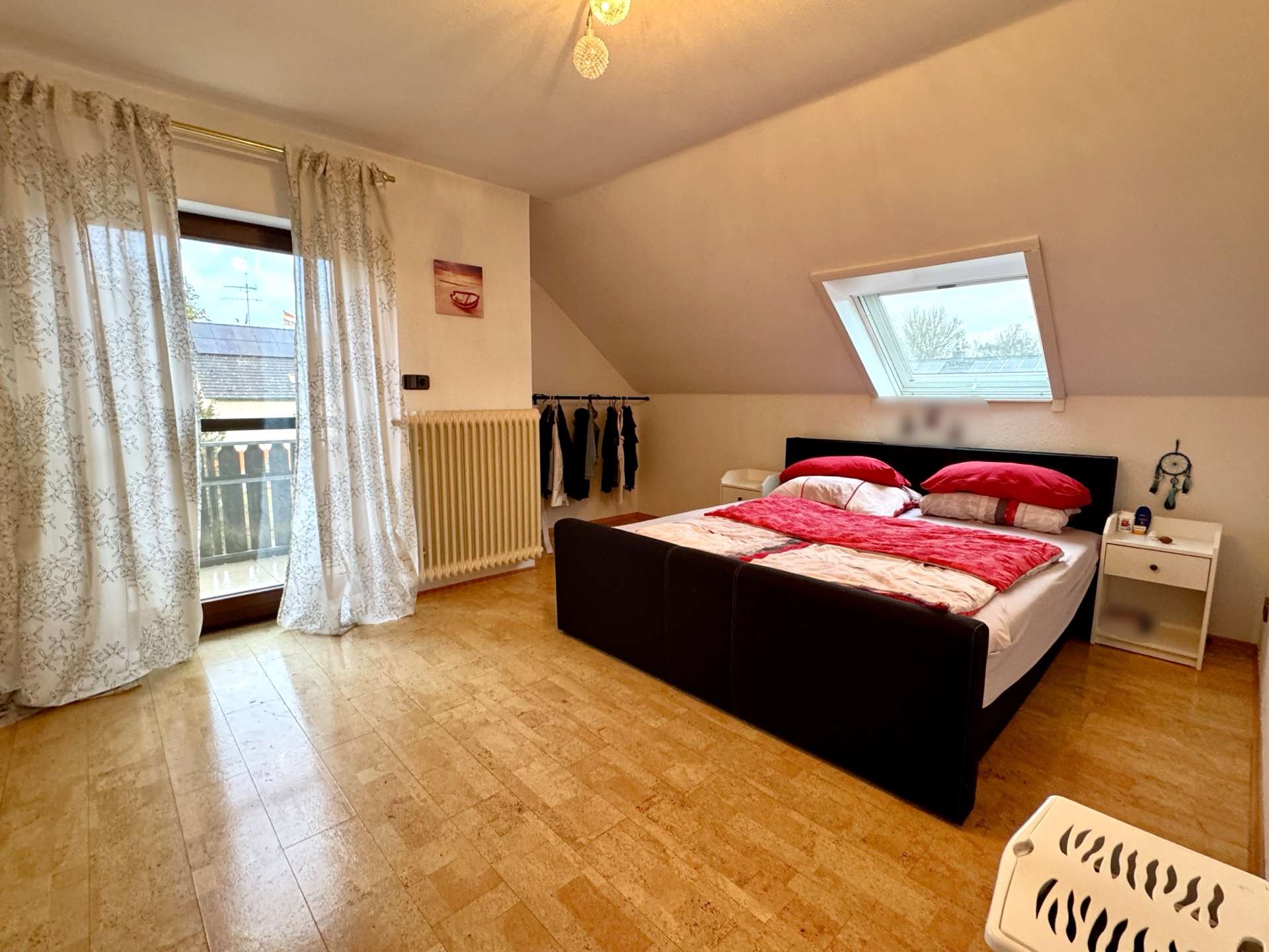 Immobilie in Rammingen - Familienfreundliche Doppelhaushälfte in Rammingen mit großzügigem Garten, Garage und Stellplatz! - Bild 1