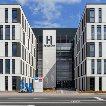 Privater Büroraum für 2 Person in HQ HangarOne