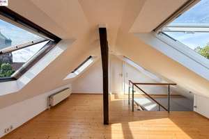 Großzügige Altbau-Maisonette mit Dachterrasse & Gartenanteil in Altenessen-Süd – 45326 Altenessen-Süd, Essen – Vorschaubild 14