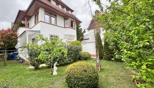 Bild von Stilaltbau von 1912 - Dornbusch in zentraler Lage