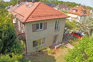 Ein Haus mit Seele und großem Potenzial – charaktervolle Doppelhaushälfte am Kräherwald