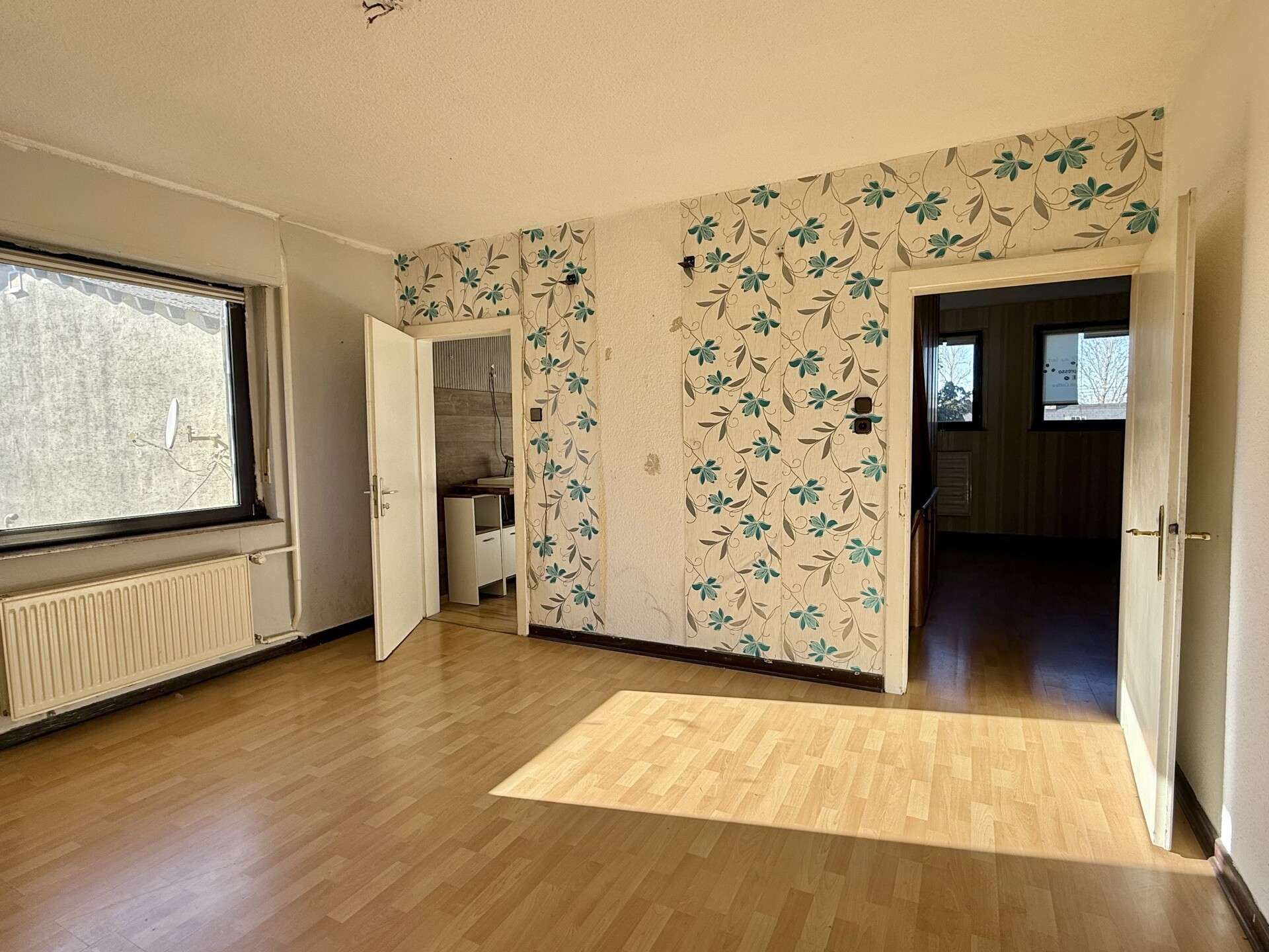 Immobilie in Gehlert - Einfamilienhaus mit großem Nebengebäude – großzügiges Grundstück inklusive! - Bild 8