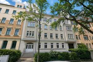 Top 2-Raum Wohnung mit Tiefgarage und Aufzug – Further Straße 33, 9113 Schloßchemnitz, Chemnitz – Vorschaubild 1