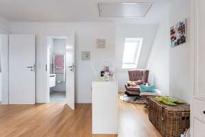 JUWEL INMITTEN VON WOB - MODERNISIERTES DHH AUF GROßEM EIGENTUMSGRUNDSTÜCK – Die vollständige Adresse der Immobilie erhältst du vom Anbieter., 38446 Hellwinkel, Wolfsburg – Vorschaubild 18
