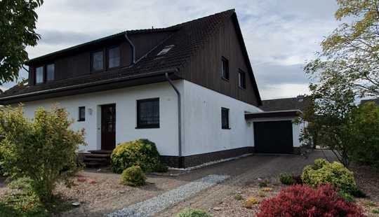 Bild von Gepflegte Doppelhaushälfte mit Garage in Sassenburg - Privatverkauf!