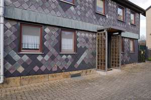 Doppelhaushälfte 180qm Wohnfläche auf drei Ebenen mit 6 Zimmer, 3 Bädern und Scheune & Garten – Die vollständige Adresse der Immobilie erhältst du vom Anbieter., 38259 Ringelheim, Salzgitter – Vorschaubild 4