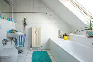 Großzügige und charmante 3-Zimmer Maisonette-Dachgeschoss-Wohnung in Mainz-Kastel – Die vollständige Adresse der Immobilie erhältst du vom Anbieter., 55252 Mainz-Kastel, Wiesbaden – Vorschaubild 12