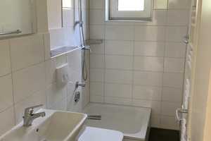 Sanierte Wohnung : individuelle 2,5-Zimmer-Wohnung fußläufig zur HDW – Augustenstr. 21, 24143 Kiel – Vorschaubild 5
