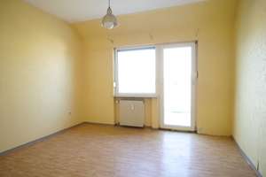 Attraktives 7-Parteienhaus mit kleinem Laden in zentraler Stadtlage! – Die vollständige Adresse der Immobilie erhältst du vom Anbieter., 65468 Trebur – Vorschaubild 6