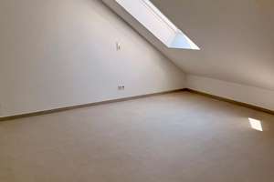 REAL HOUSE: Wohntraum im idyllischen Köln-Esch | 2-Zimmer-Erstbezug mit sonniger Dachterrasse – Die vollständige Adresse der Immobilie erhältst du vom Anbieter., 50765 Esch/Auweiler, Köln – Vorschaubild 12