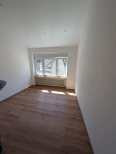 Moderne sanierte 1-ZKB Maisonette-Wohnung 28 m²