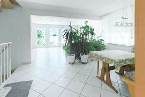 Familienfreundliches Zuhause mit Balkon, Terrasse und Ausbaupotenzial – Die vollständige Adresse der Immobilie erhältst du vom Anbieter., 74080 Böckingen, Heilbronn – Vorschaubild 3