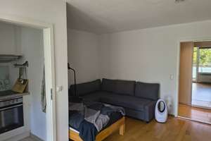  Ruhige und helle 1-Zimmer-Wohnung mit Balkon  in Bogenhausen für 6 Monate zur Untermiete – Die vollständige Adresse der Immobilie erhältst du vom Anbieter., 81925 Johanneskirchen, München – Vorschaubild 4