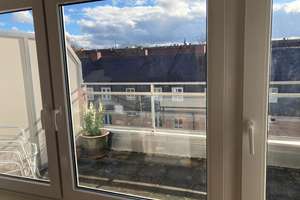 Vollständig möblierte 1-Zimmer-Wohnung mit großer Dachterrasse in München-Schwabing  – Die vollständige Adresse der Immobilie erhältst du vom Anbieter., 80803 Münchner Freiheit, München – Vorschaubild 4