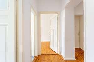 Doppelte AfA (3,85%) - Bezugsfreie Wohnung - Perfekt für Kapitalanleger oder Eigennutzer – Külzer Straße 2, 12169 Steglitz, Berlin – Vorschaubild 2