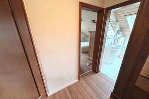 Sofort freie, ruhige 2-Zimmer-Eigentumswohnung im DG mit Dachloggia und Tiefgaragenstellplatz!  – Die vollständige Adresse der Immobilie erhältst du vom Anbieter., 70569 Dachswald, Stuttgart – Vorschaubild 13