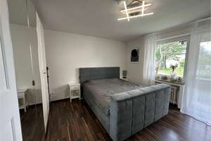 Große 2-Zimmer Wohnung mit Kamin, Einbauküche & Stellplätze - Augsburg Kriegshaber nahe Klinikum – Von-Willibald-Straße 12b, 86156 Kriegshaber, Augsburg – Vorschaubild 4