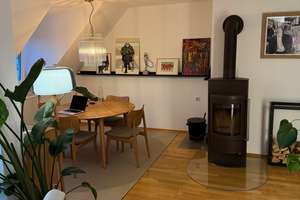 3-Zimmer-Dachgeschosswohnung mit Balkon in München-Moosach – Andernacher Straße 40, 80993 Alt-Moosach, München – Vorschaubild 2