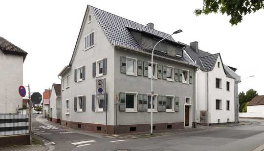 Bild von Vollvermietetes 3-FH mit Nebengebäude in schöner Lage von Griesheim