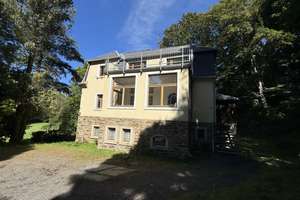Schöne Wohnvilla mit einer Einliegerwohnung – Talstraße 8, 9487 Schlettau – Vorschaubild 2