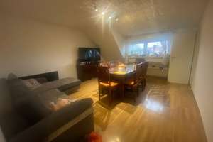 Gepflegte 4-Zimmer DG-Wohnung mit Außenstellplatz – Die vollständige Adresse der Immobilie erhältst du vom Anbieter., 76187 Knielingen, Karlsruhe – Vorschaubild 7