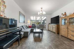 Heimkommen und ankommen – moderne Doppelhaushälfte mit Terrasse und KfW-Finanzierung in Solingen – Die vollständige Adresse der Immobilie erhältst du vom Anbieter., 42653 Gräfrath, Solingen – Vorschaubild 3