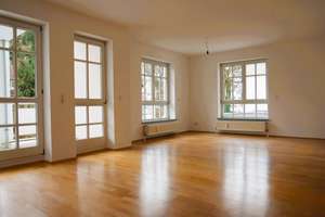 Charmante und helle 2-Zimmer-Wohnung im Villenviertel von  München-Pasing – Die vollständige Adresse der Immobilie erhältst du vom Anbieter., 81243 Pasing, München – Vorschaubild 3