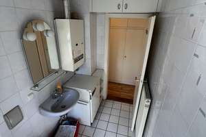 Wohnen mit Charakter: Kompakte 1-Zimmer-Wohnung in Regensburg Kasernenviertel – Die vollständige Adresse der Immobilie erhältst du vom Anbieter., 93053 Kasernenviertel, Regensburg – Vorschaubild 3