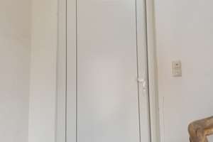 Helle 3-Zimmer Wohnung mit Balkon im 3. OG in Stuttgart-Bad Cannstatt – Reichenbachstr. 20, 70372 Veielbrunnen, Stuttgart – Vorschaubild 2