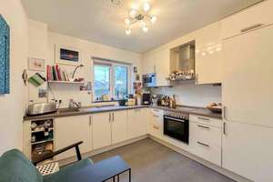 Property thumbnail 5