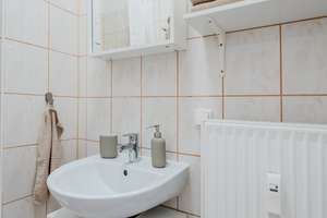 Charming apartment in Neukölln. – Stuttgarter Straße 45, 12059 Neukölln (Ortsteil), Berlin – Vorschaubild 18