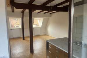 Altbaucharme auf zwei Etagen: 5-Zimmer-Maisonette im Fachwerk-Altbau mit Designküche und 2 Loggias – Die vollständige Adresse der Immobilie erhältst du vom Anbieter., 90461 Guntherstraße, Nürnberg – Vorschaubild 11