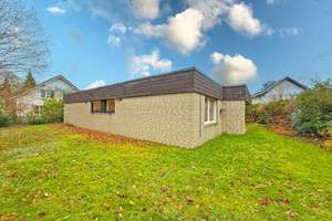Freistehender Bungalow mit drei Garagen auf einem Erbbaugrundstück am Lisenkamp in Hamm-Mark – Die vollständige Adresse der Immobilie erhältst du vom Anbieter., 59071 Uentrop, Hamm – Vorschaubild 5