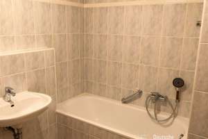 Im beliebten Schleußig - 3 Zimmer, Balkon, Tiefgaragenstellplatz – Holbeinstraße 38, 4229 Schleußig, Leipzig – Vorschaubild 4