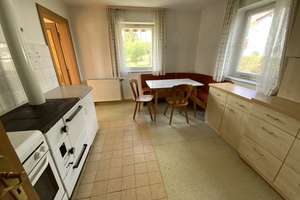 Älteres Einfamilienhaus in einer ruhigen Ortsrandlage


  – Die vollständige Adresse der Immobilie erhältst du vom Anbieter., 83549 Eiselfing – Vorschaubild 13