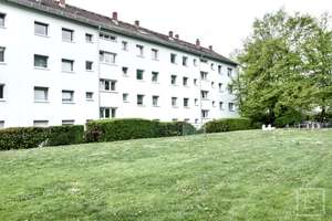 Zwischen Bundesbank und Niddapark: Helle, sanierte 3 Zi.-Whg. mit schönem Westbalkon – 60431 Ginnheim, Frankfurt am Main – Vorschaubild 11