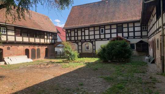 Bild von Denkmalgeschützter Bauernhof mit großem Grundstück in Frohburg zu verkaufen