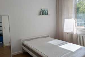 Möblierte 1,5-Zimmer-Wohnung inkl. Stellplatz zu vermieten – Berlin – Vorschaubild 5