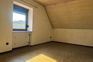 Provisionsfrei! Ihr neues Zuhause: Gemütliches Einfamilienhaus mit ca. 105 m² zum Wohlfühlen! – Die vollständige Adresse der Immobilie erhältst du vom Anbieter., 76135 Beiertheim-Bulach, Karlsruhe – Vorschaubild 13