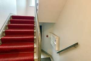 Top sanierte Wohnung mit Wintergarten im beliebten Berlin-Karlshorst! – Die vollständige Adresse der Immobilie erhältst du vom Anbieter., 10318 Karlshorst, Berlin – Vorschaubild 3
