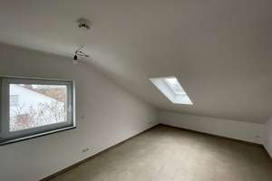 1-Zimmer DG Wohnung in Trudering "klein aber fein"  – Schneebergstr. 2, 81825 Gartenstadt Trudering, München – Vorschaubild 5