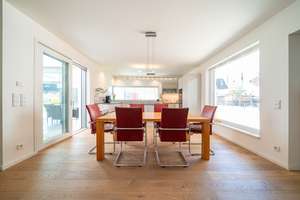 Moderne Bungalowanlage mit Einliegerwohnung, Wellnessbereich und Gartenidylle – Die vollständige Adresse der Immobilie erhältst du vom Anbieter., 91564 Neuendettelsau – Vorschaubild 10