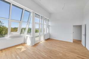 Wohnerlebnis mit bis zu 4 m Deckenhöhe – Dachterrasse & Alpenblick – Die vollständige Adresse der Immobilie erhältst du vom Anbieter., 81829 Messestadt Riem, München – Vorschaubild 3