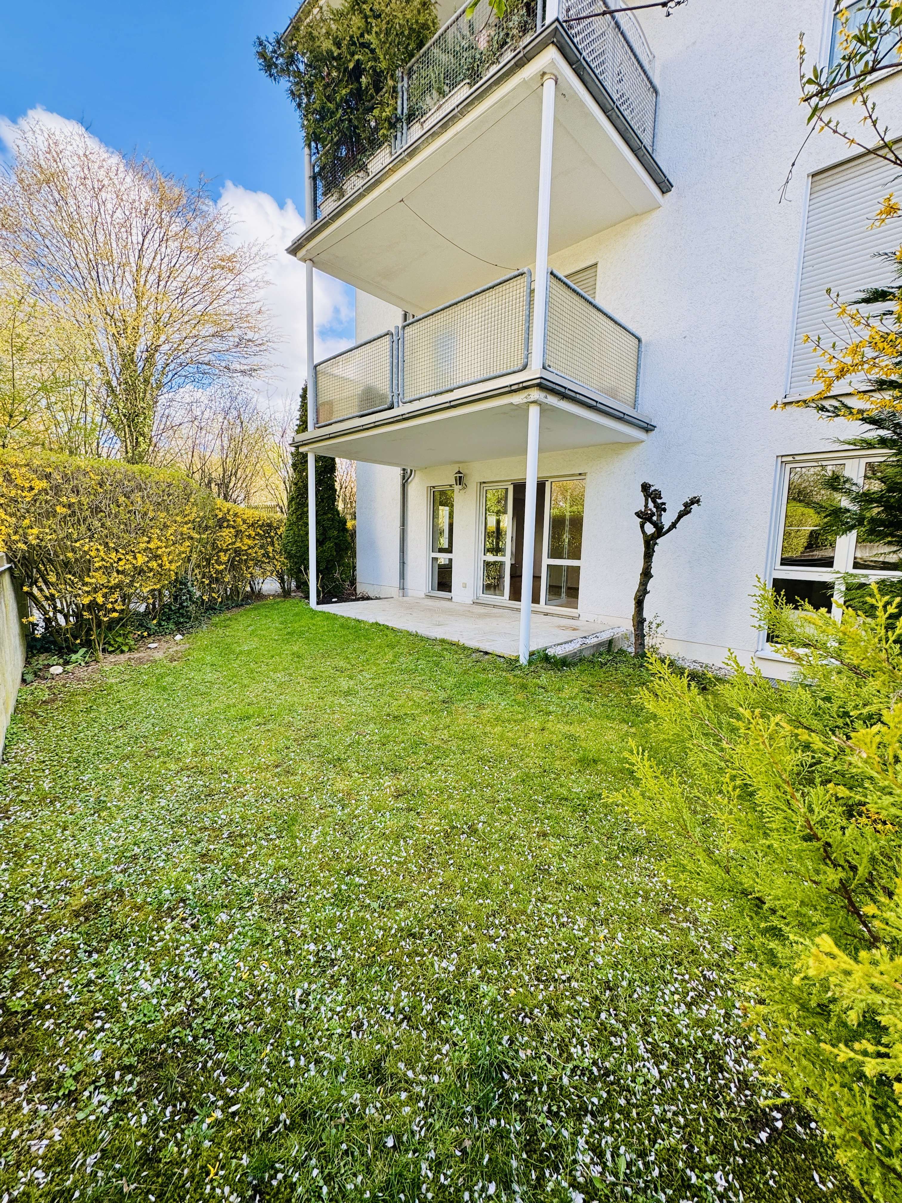 Attraktive3 Zimmer Maisonette-Wohnung mit Terrasse und Garten, Hochtaunuskreis – Bild 2