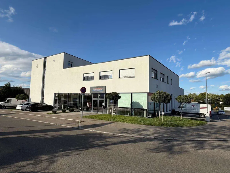 2-unit Mixed-use Property – Nürtingen – modern layout & large terrace - 2