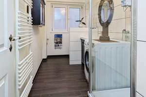 Wohnen im Stuttgarter Westen | 3 Zimmer, Loggia, Aufzug, 7 Min. zur S-Bahn Schwabstraße – Vogelsangstr. 11, 70176 Rotebühl, Stuttgart – Vorschaubild 3
