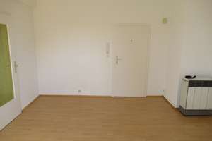 Geschmackvolle 1-Raum-Dachgeschosswohnung in Hannover – Ziesenißstraße 11, 30455 Badenstedt, Hannover – Vorschaubild 3
