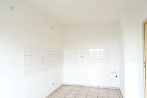 Gemütliche 2-Raum-Wohnung in ruhiger Lage! – Lutherstr. 4a,5,5a, 39112 Sudenburg, Magdeburg – Vorschaubild 3